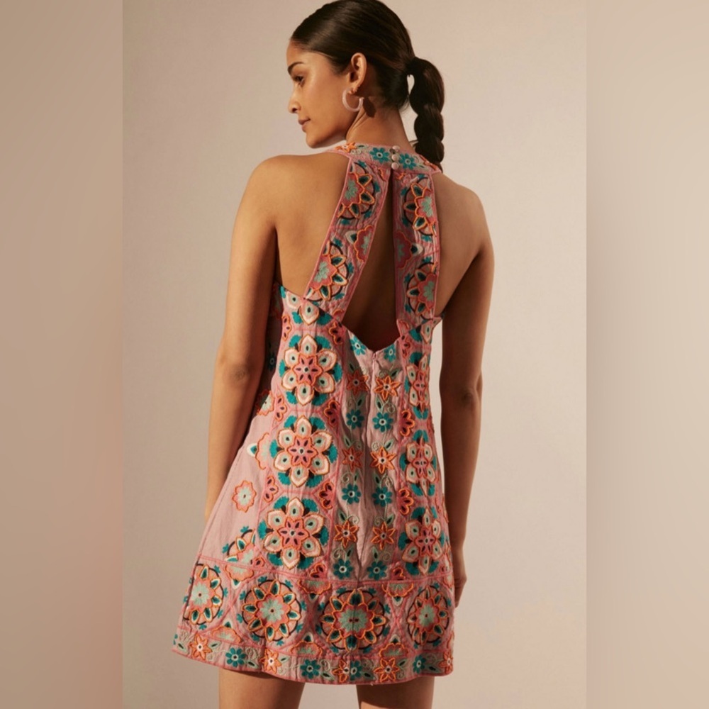 NWT Anthropologie- Embroidered and Beaded Mini Shift Dress. Size 14 - Picture 5 of 16